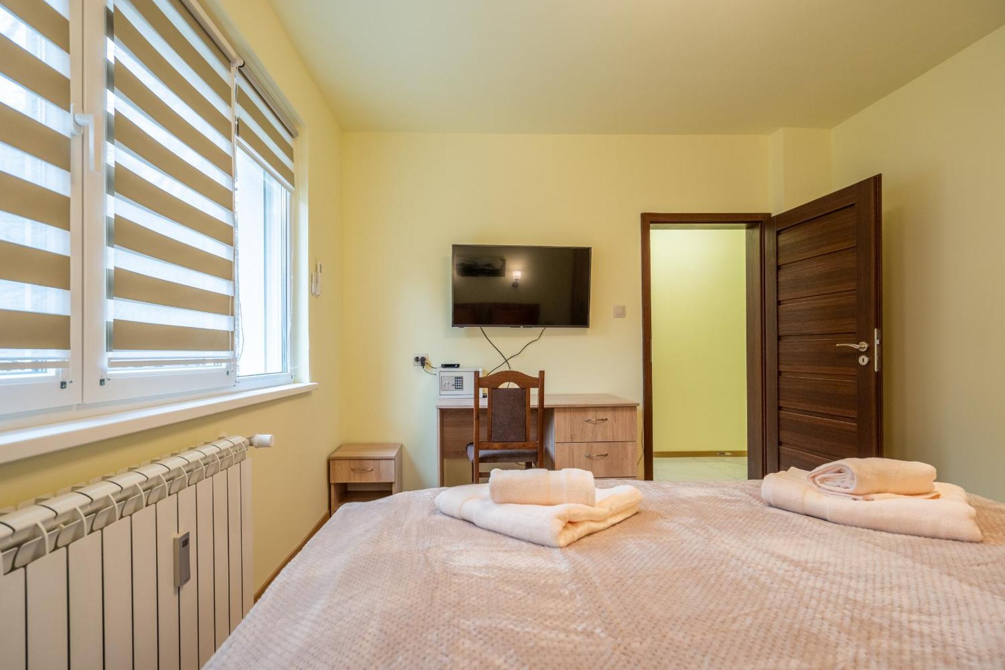 Top Location Central New & Spacious 3 Bdr Apt Medical Academy Sofia Exterior photo